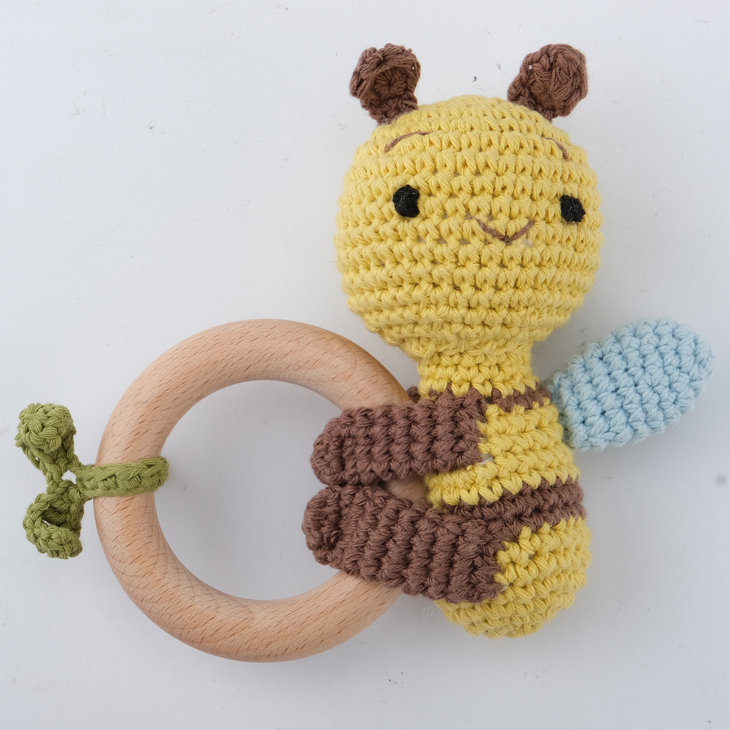 Hug-Bee