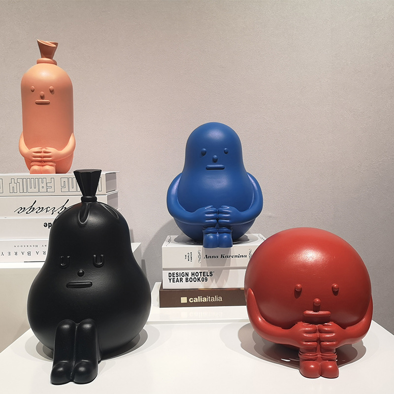 现代简约创意树脂卡通人物摆件家居客厅电视柜儿童房可爱摆设饰品