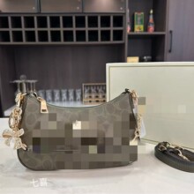 �ϻ����ư��錢���μ�б�����Ů��Ҹ�°���ƤŮʿ�ٴ�߼��и�؛