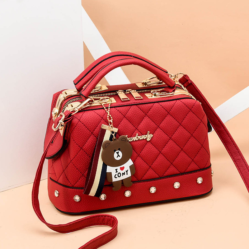 2022 spring and summer trendy new one-shoulder crossbody small bag Korean fashion women's bag small square bag factory one-piece delivery