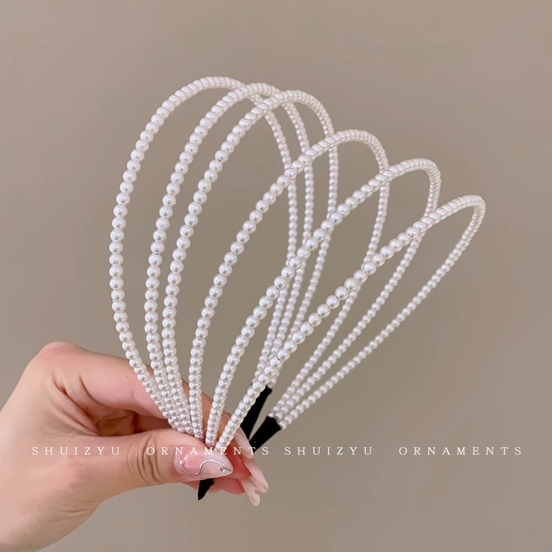 Diadema de perlas para mujer, accesorio para el cabello de alta gama, nueva horquilla popular de 2025, diadema sencilla estilo Hepburn, tocado.