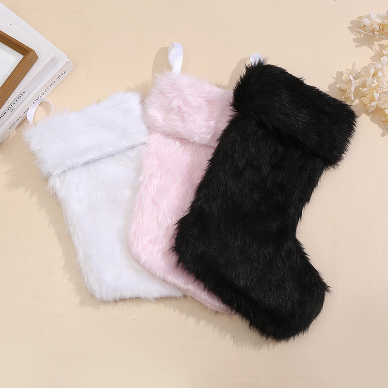 Three-color plush Christmas socks cross-border black and white pink cute fun all-match warm socks soft fluffy super healing wishing socks