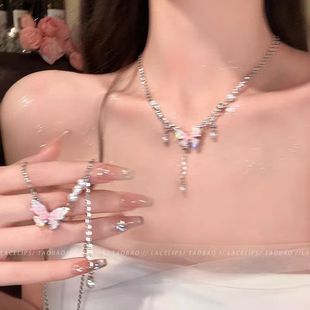 Super Fairy Butterfly Crystal Necklace Women's Light Luxury Niche Design Sense Four Mans Star Tassel Clavicle Chain Advanced Sense Accessories