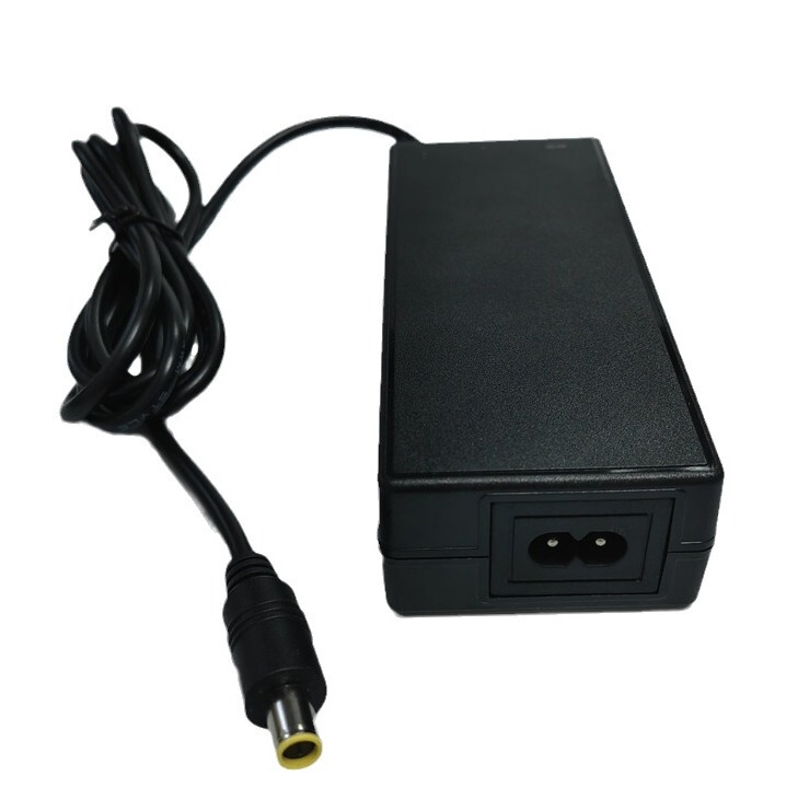 20V3.25A Notebook Power Adapter Typ-C Interface 7.4*0.9 with Pin Dc Head Ul Ce Certification