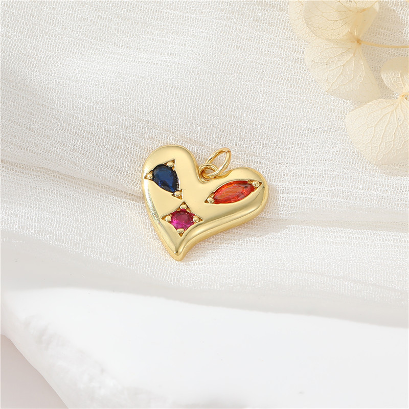 Simple Style Heart Shape Copper Plating Inlay Artificial Gemstones Charms display picture 2