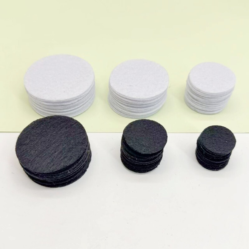 DIY accessories felt cloth round bottom round piece handmade flower black and white round low torus decorative materials wholesale DIY accessories felt cloth round bottom round piece handmade flower black and white round low torus decorative materials wholesale