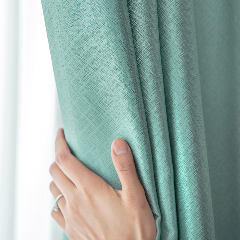 Moderno simple negro Beni cortina de Velcro acabado al por mayor sala de alquiler de alta sombreado punzón-libre cortina de tela al por mayor