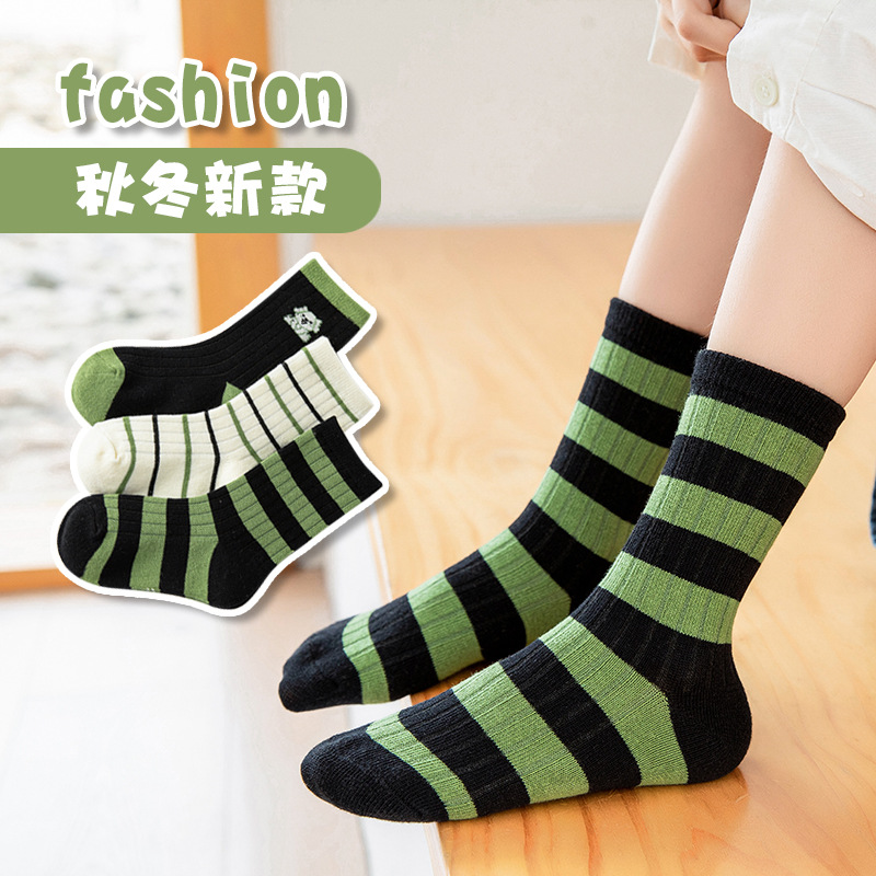 T324 강아지 줄무늬 우수한 면 가을 겨울 뜨거운 통기성 땀 흡수 학생 양말