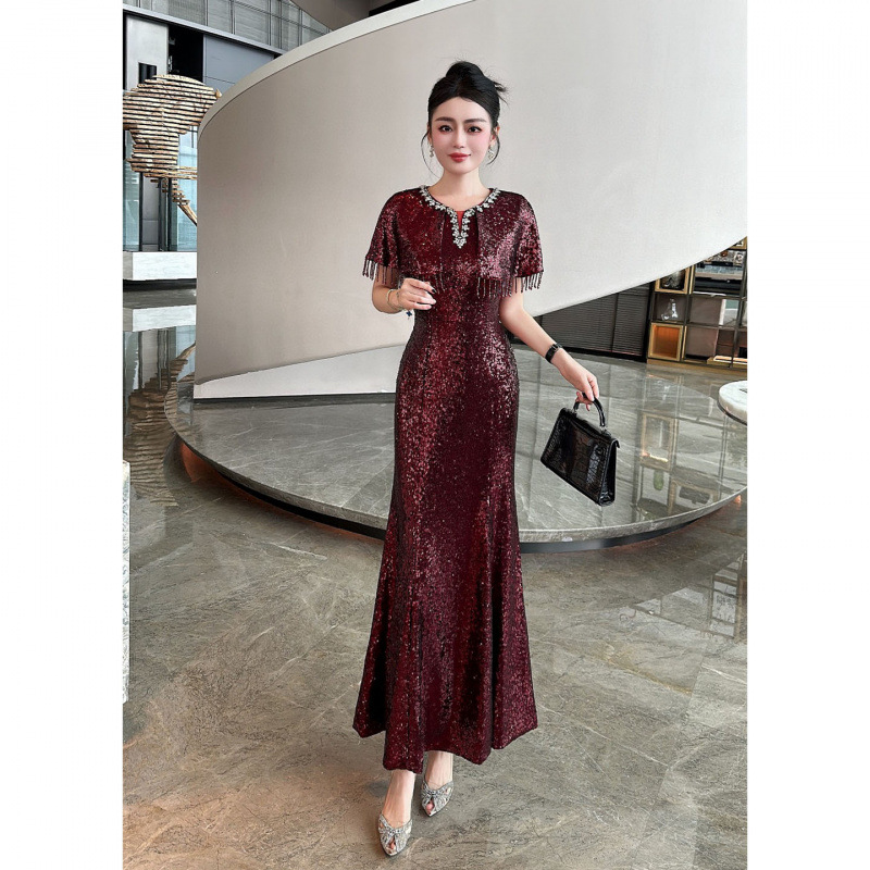 2025 Early Autumn New Heavy-Duty Custom Rhinestone Chain Tassel Cape Sequin Slim-Fit Gown Long Dress for Mother of the Bride