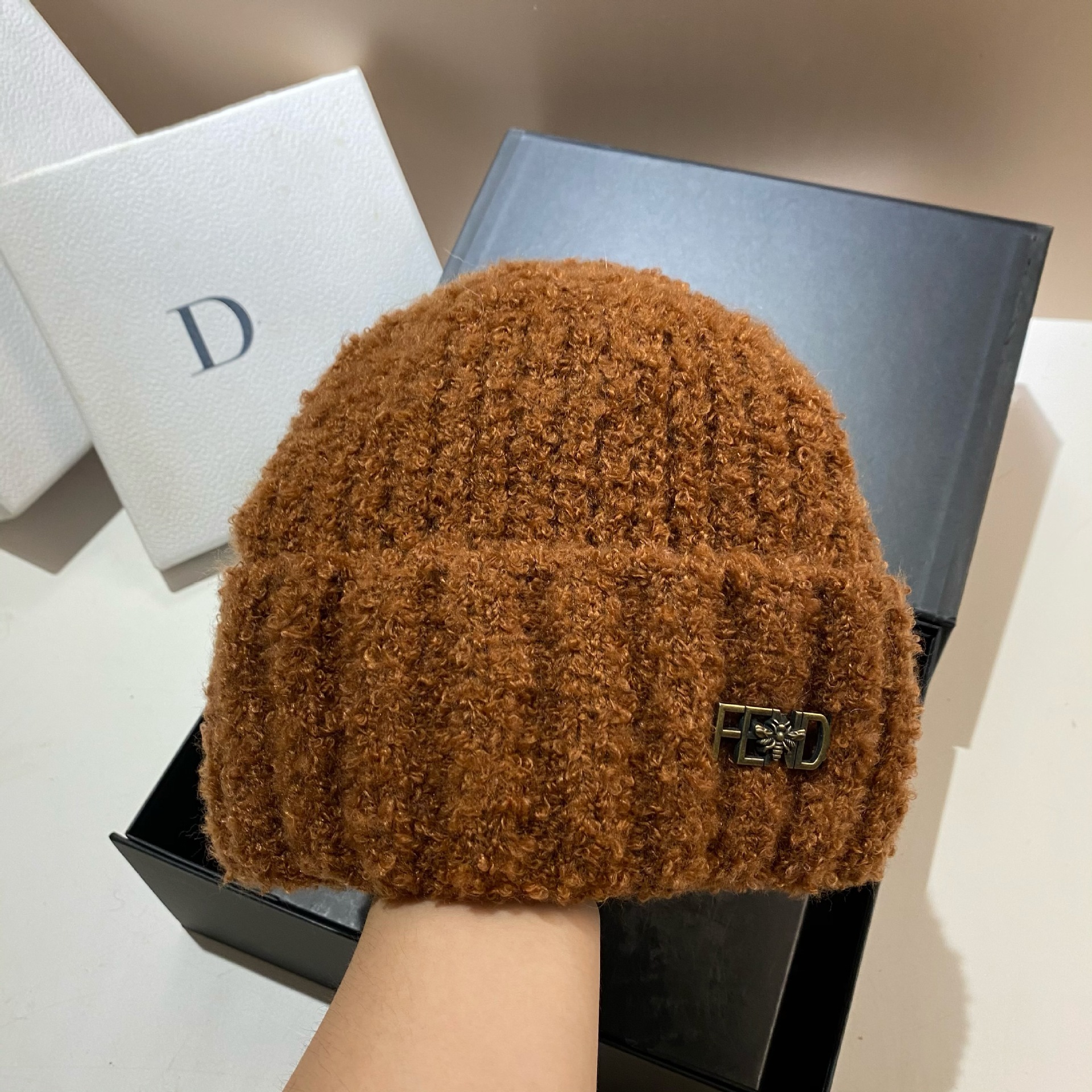 Korejska verzija nove slatke pletene kape s pletenim uzorkom F-labela, zimske tople i debele vjetrootporne kape s janjećim puloverom._voghion.com