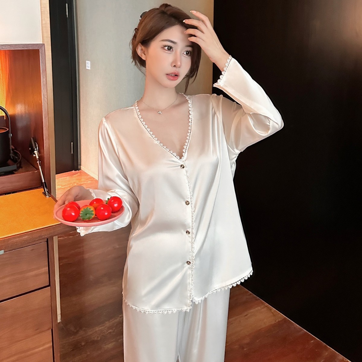 [Kyauk Jie] French Simple Sweet Pajamas Women's Long Sleeve Spring and Autumn Summer V-Neck Silk Ice Silk High-end Home Clothes