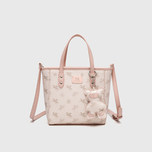 wуxͬ¶¶ŮwRСذWnбͨ