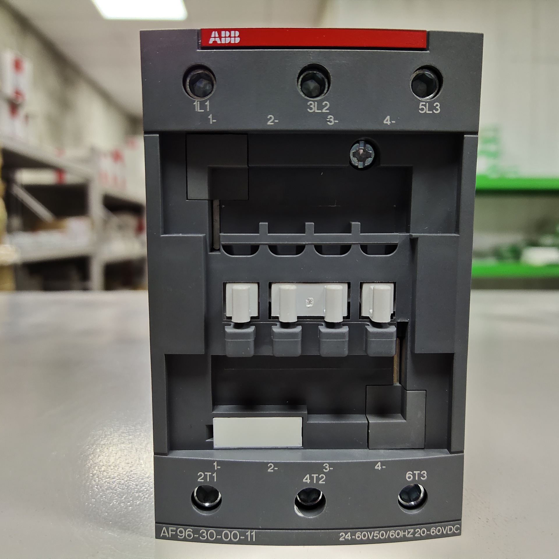 供应原装ABB接触器AF190-30-11-13 100-250V50/60HZ-DC