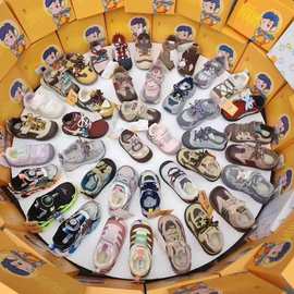 儿童德迅加绒运动鞋棉鞋男女童宝宝学步鞋板鞋女童软底休闲阿甘鞋