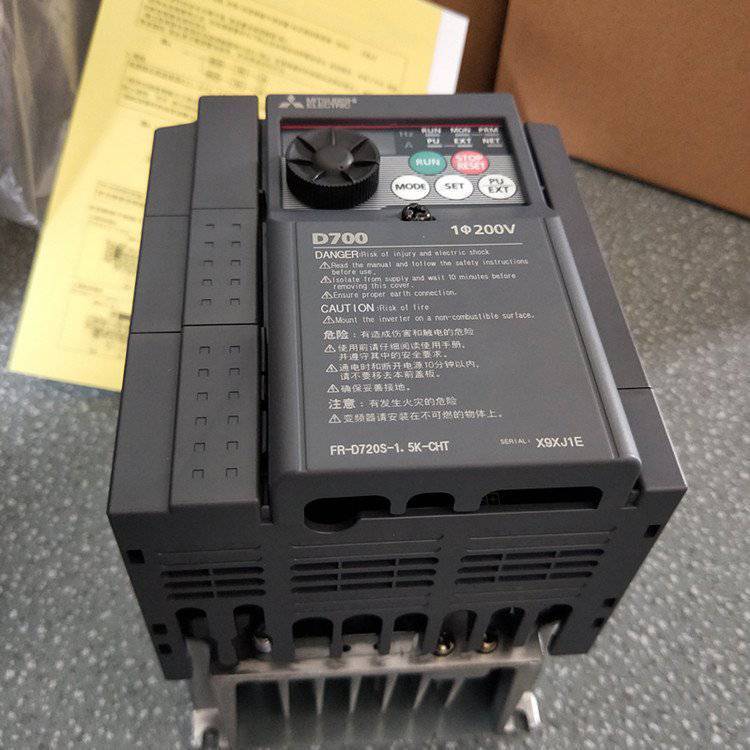 三菱FR-E720K-15K变频器 15kW适配电机 220V供电