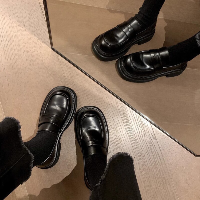 現物 ~ 蘇ラインと同じ英倫風復古色の厚い底の怠け者の楽福靴の女性の小さい革靴|undefined