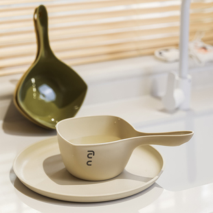 ♡ Thickened Water Ladle, Large Long Handle, Deepened for Watering Vegetables, Kitchen Ladle That Won’T Break, Can Be Hung, Household Plastic Water