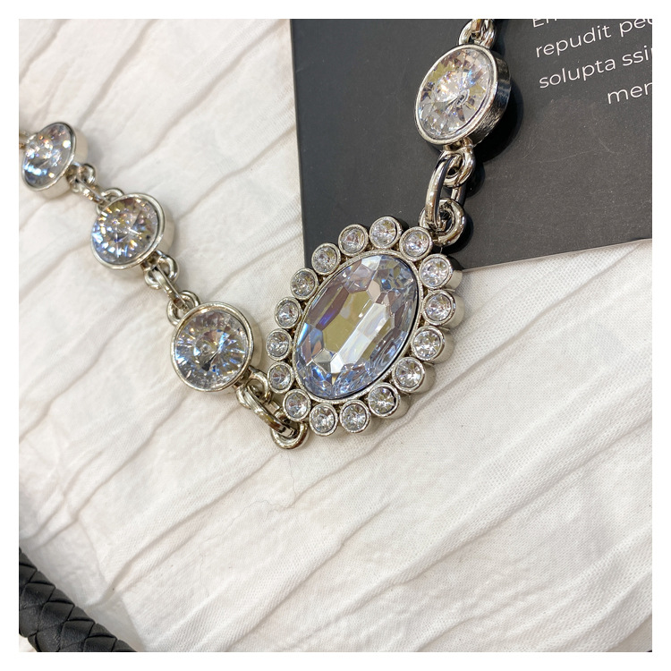 Diamond Chain Shoulder Bag - Small Pleated Crossbody Handbag_voghion.com