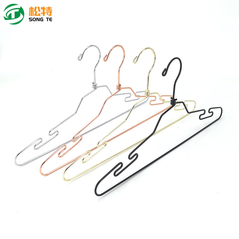 국경 간 철제 옷 옷걸이 간단한 철제 철제 슬링 매달려 미끄럼 방지 원활한 건조 홈 팬츠 교수형 가정용 옷 브레이스 도매