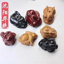 厂家直供枣木小兔子血檀乌木雕刻汽车钥匙扣挂件饰品diy文玩