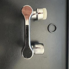 1080度洗臉盆萬向旋轉機械臂出水起泡器萬能延伸防濺花灑嘴水龍頭