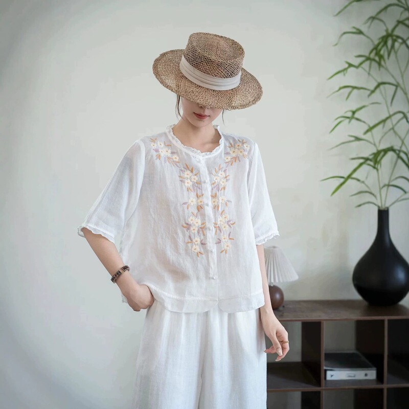 Summer Embroidered Lace Ramie Short-Sleeved Shirt for Women, Loose-Fitting Ramie Clothing for Middle-Aged and Elderly Women, Thin and Breathable Ramie Top