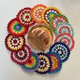 Красочная праздничная подставка для цветов ручной работы, связанная крючком, около 11 см, круглая в американском деревенском стиле, в стиле бабушки, с узором «Ловец снов».
