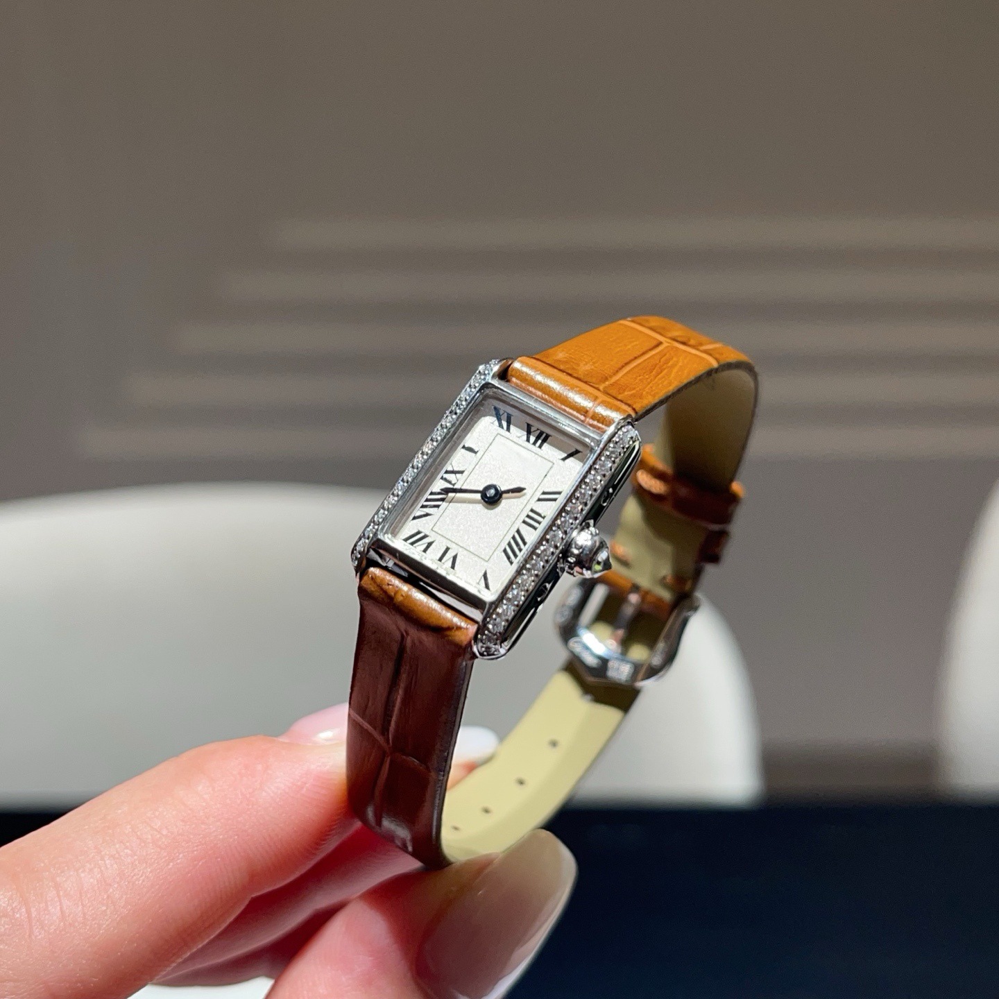 Relógio vintage kaka mini de quartzo para mulher dourado_voghion.com