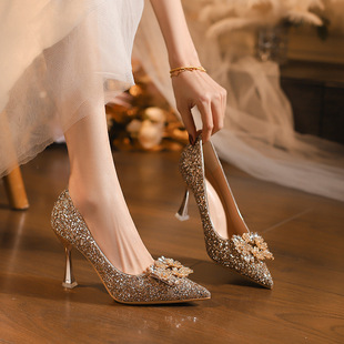 ���^��Ь����Ь��̻鼆�ɴ������_����Ь�㙉ɫ��ʽ�\�ڸ߸�ЬŮ