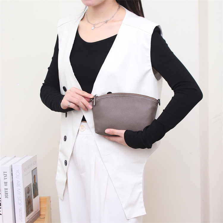 퍼스트 레이어 소가죽 여성 가방 새로운 캐주얼 모든 매치 심플 숄더 크로스바디 가죽 가방 실용적인 부드러운 가죽 작은 여성 가방