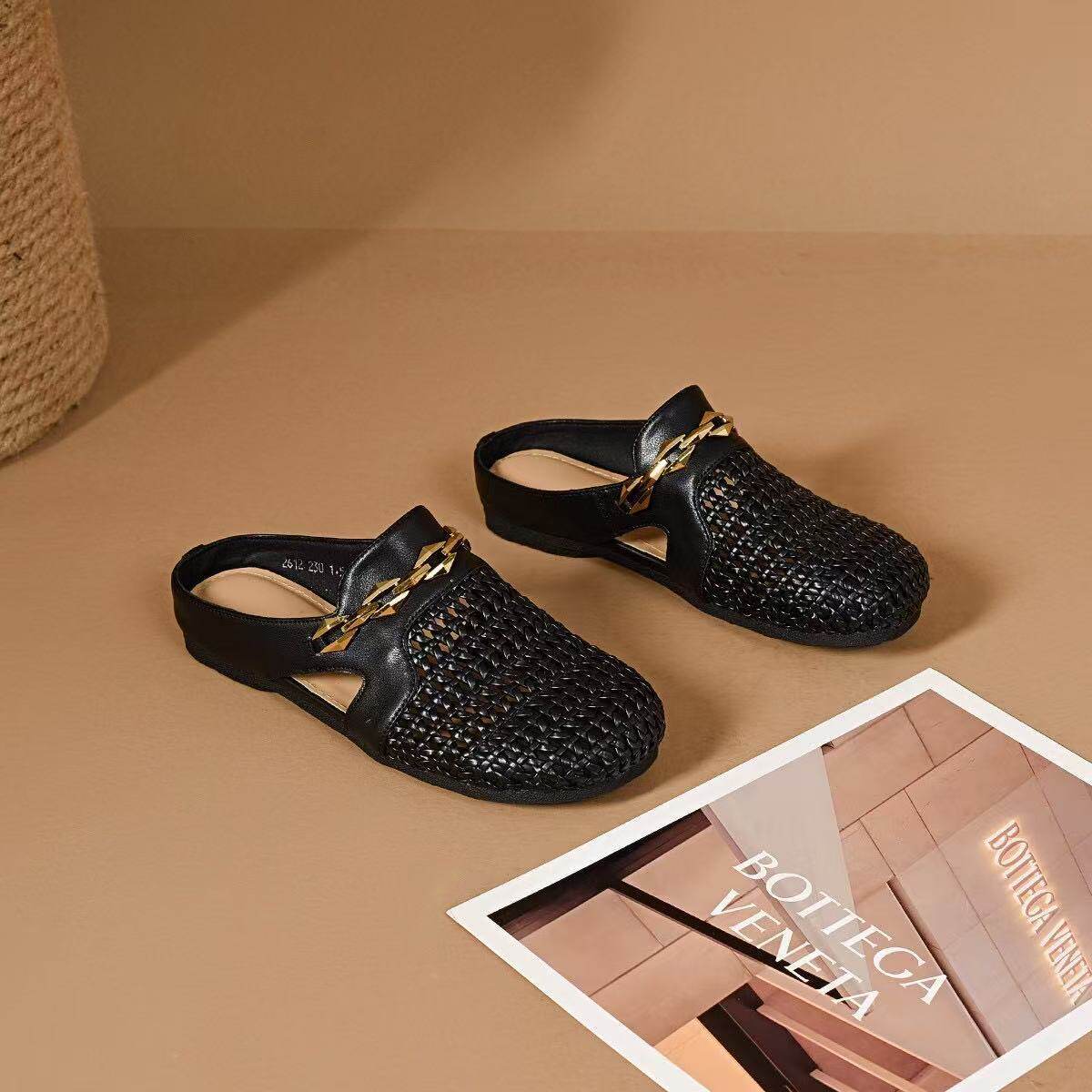 Dép sandal nữ da thật bít mũi dệt rỗng đế phẳng chống trượt — màu đen chi tiết 8