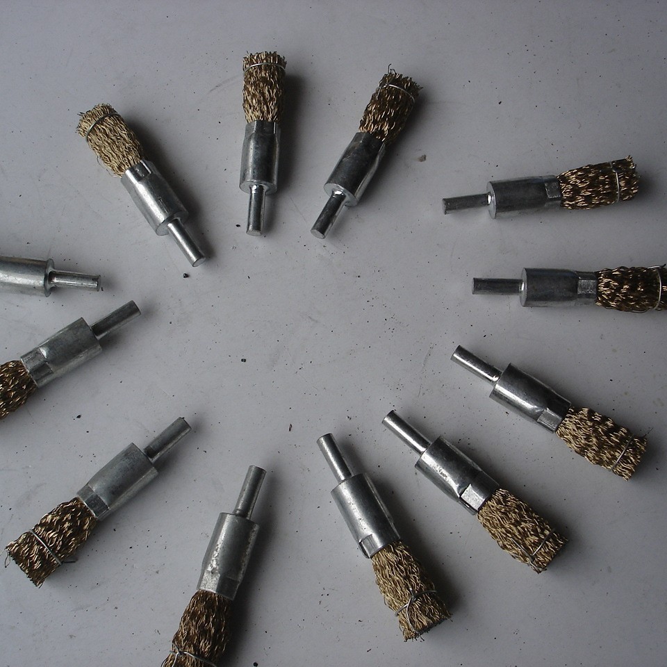 新款钢丝磨头带柄钢丝笔刷不锈钢丝笔刷便捷式清洁笔刷厂家供应