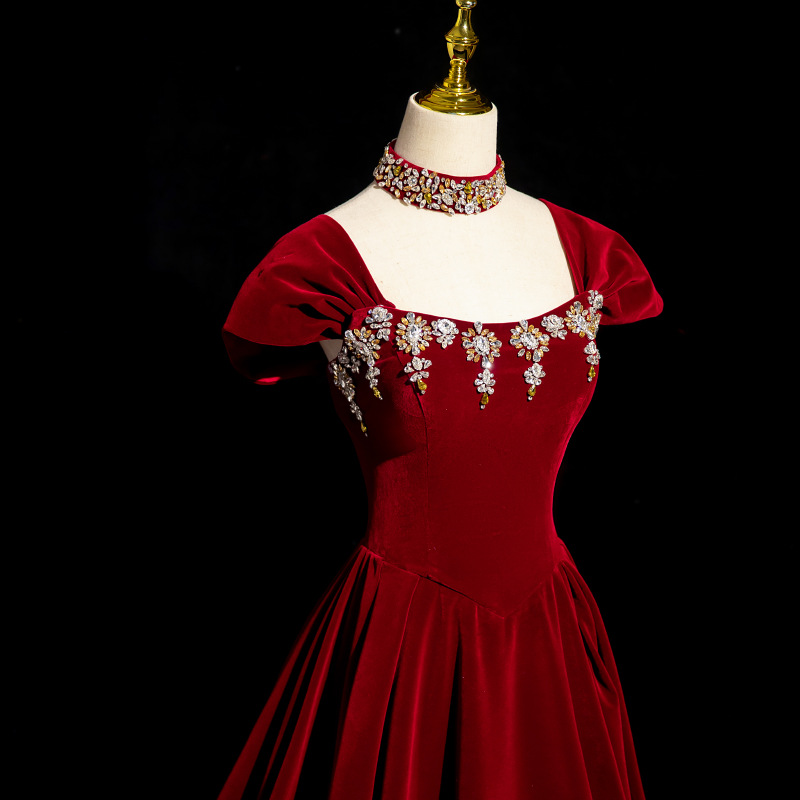 Vestido de noche de vino rojo para mujeres 2025 otoño nuevo anfitrión de voz de atmósfera brindis vestido de novia francés