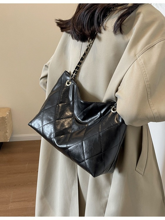 バッグ女2023小衆大容量トート腋の下バッグ秋冬シングルショルダー通勤バッグ高級感放浪バッグ|undefined