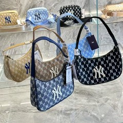 mlb腋下包 新款洋基队刺绣复古老花单肩斜挎包NY女士手提腋下包