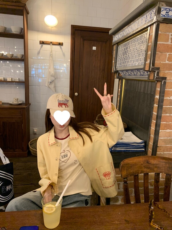 章章 氧气泡泡黄 小众贝壳珍珠绣花减龄衬衫防晒薄外套|undefined