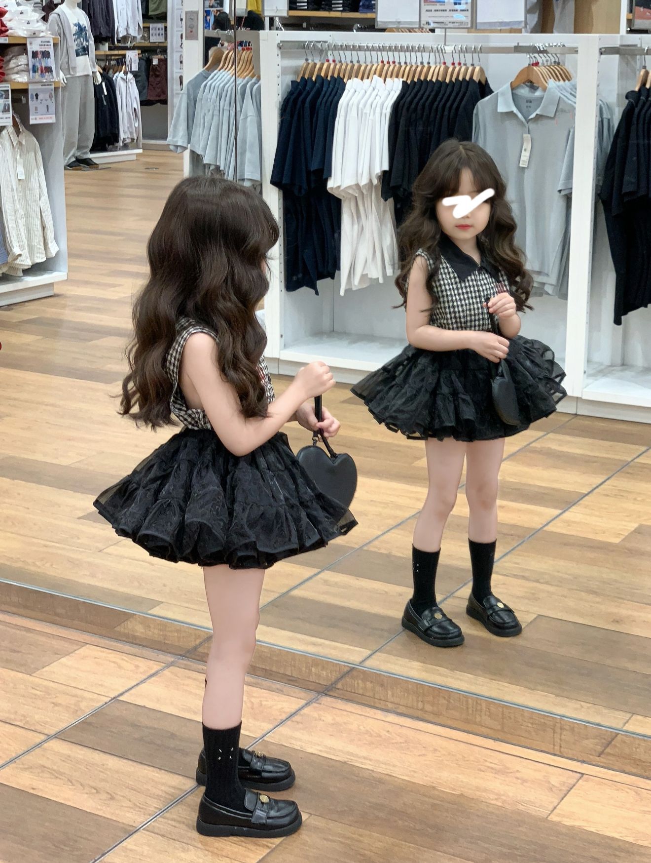 Conjunto de roupa para menina blusa sem mangas e saia tutu_voghion.com