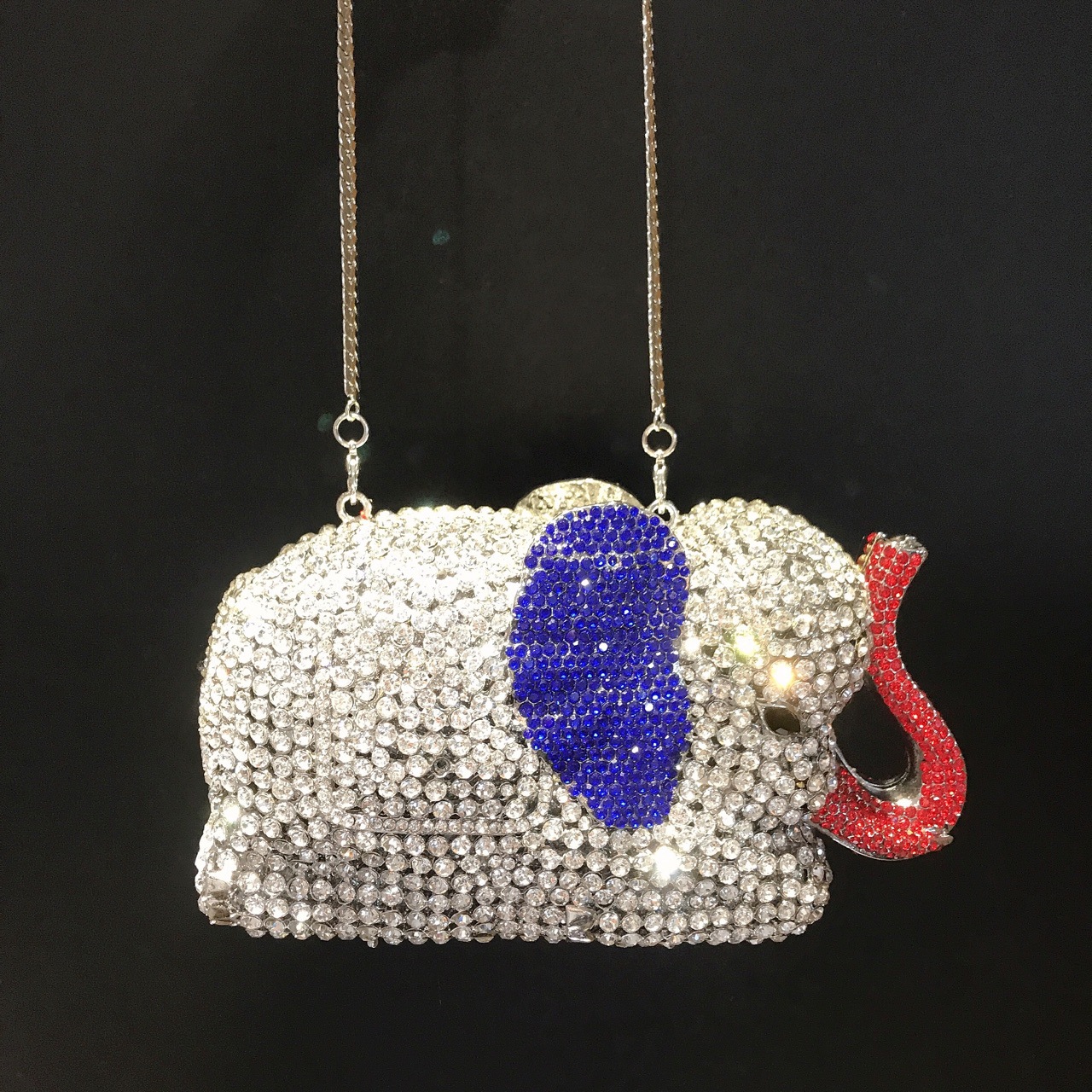 Túi clutch dạ hội hình voi 3D đính đá pha lê phong cách Âu Mỹ — kim cương vàng trên nền vàng chi tiết 7