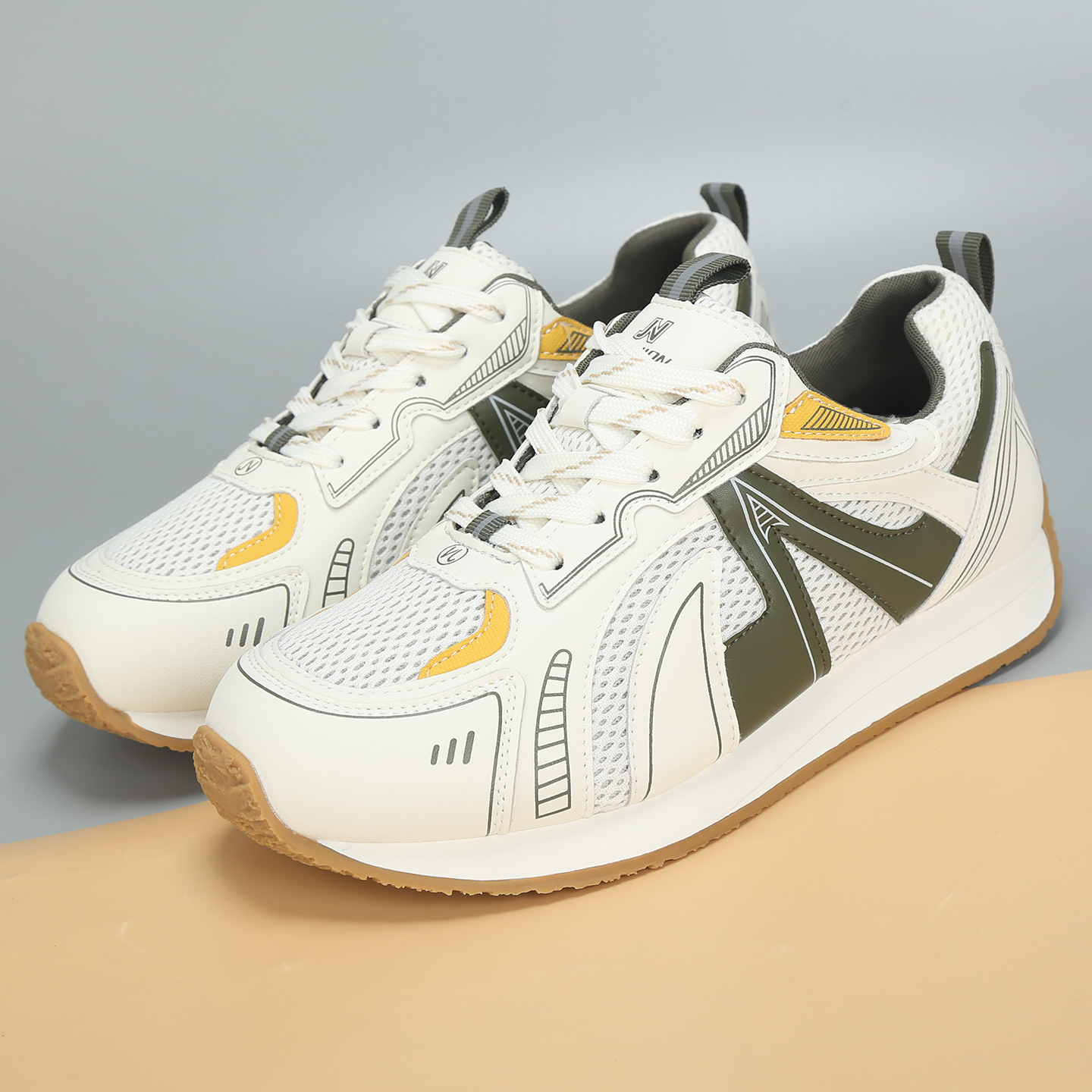 New Autumn Large Size Women's Shoes 41-43 Fashionable Mesh Sports Casual Comfortable Sneakers Large Size Single Shoes