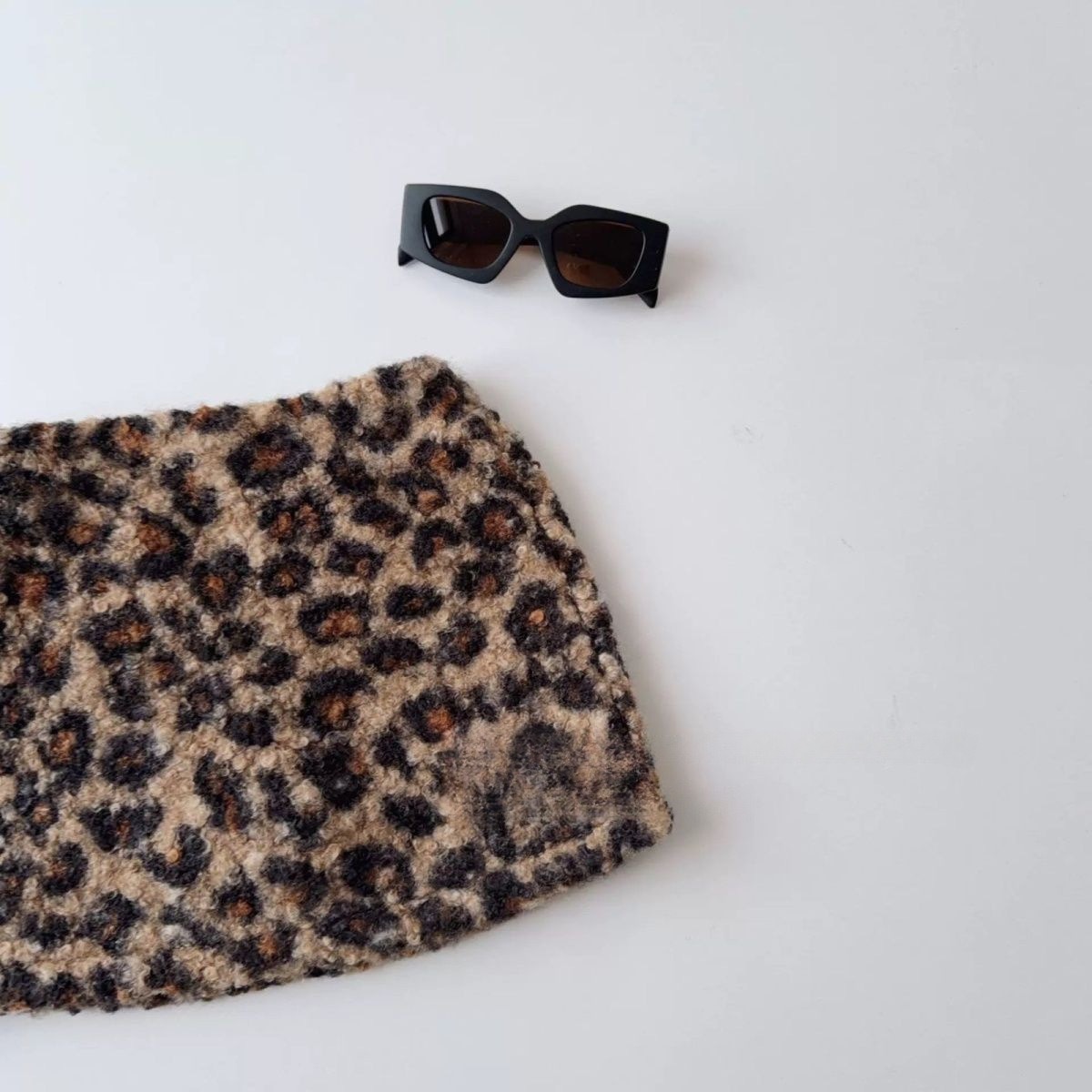 Niños coreanos falda 25 otoño y invierno mujeres tesoro grueso calentamiento piel leopardo falda corta de moda de niñas una falda image 2