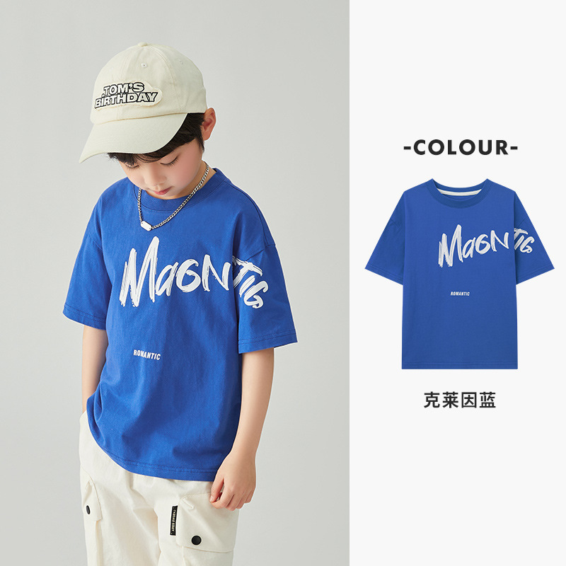 男の子用Tシャツ、子供用夏用薄手で快適で涼しいプリント半袖、中型および大型の子供用スポーツとレジャーの純綿トップス、トレンディです。|undefined