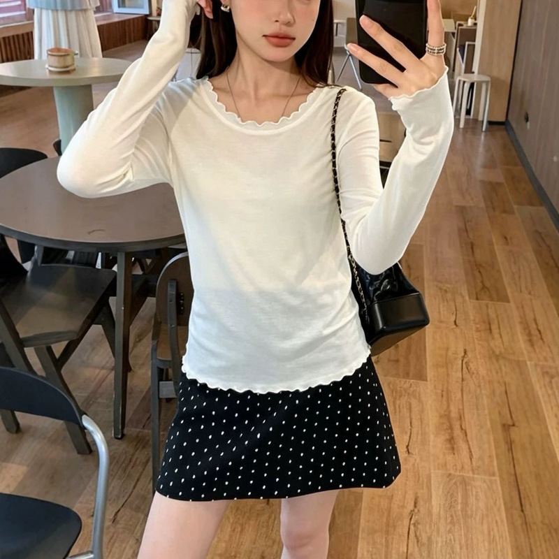 Korean-style thin, slim-fit, long-sleeved T-shirt with ruffled trim for women, autumn/winter Lyocell base layer, solid color, slimming top Korean-style thin, slim-fit, long-sleeved T-shirt with ruffled trim for women, autumn/winter Lyocell base layer, solid color, slimming top
