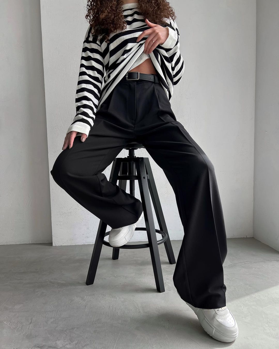 Pantaloni da donna a gamba dritta per ufficio e tempo libero_voghion.com