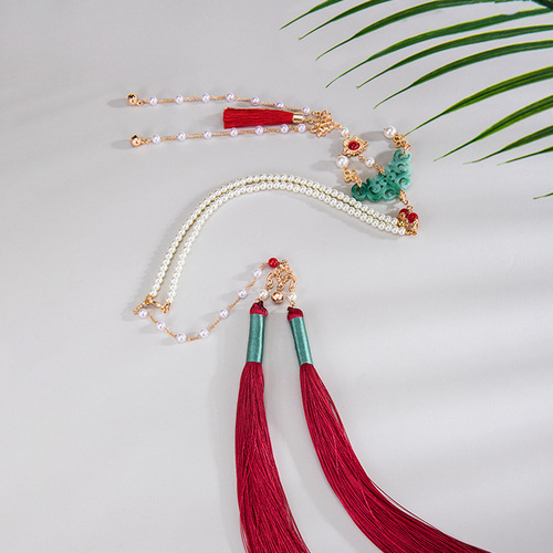 Flowing tassel necklace for women, ancient Chinese style Hanfu adornment, soft beaded necklace, Ming dynasty style retro Mamian skirt accessory, 26.9GF002