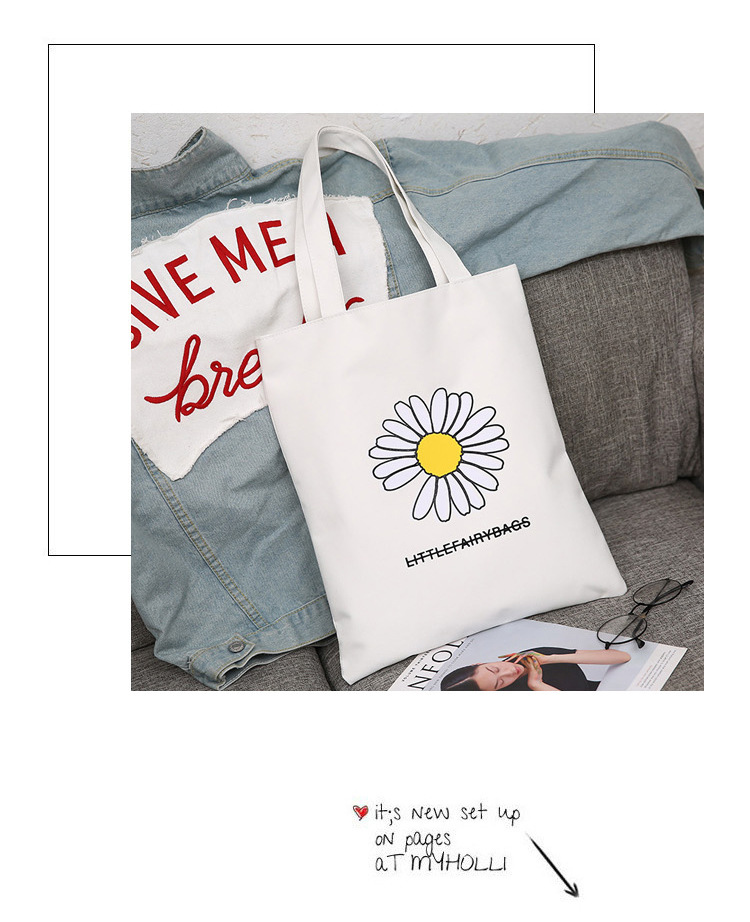 153g Weight Polyester Lining Material Sewing Thread Fashion Element Zipper Closure Type Double Shoulder Straps Strap Type Tote Bag Bags Type Casual, Daily Occasion Nylon Material Cherry, Fruit, Flower Pattern All Seasons Season Women's Gender Cute Style Square Shape Women's Nylon Cherry Fruit Flower Cute Sewing Thread Square Zipper Tote Bag 15