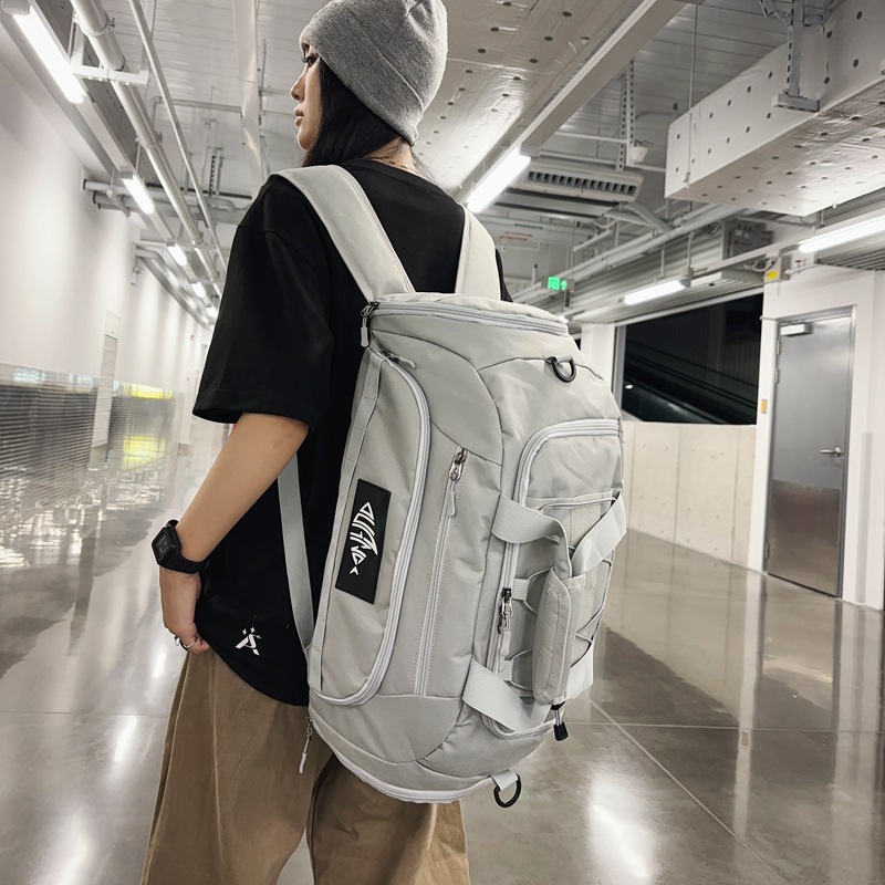 Mochila de viaje corto al aire libre, nueva bolsa de entrenamiento deportivo de gran capacidad, bolsa de hombro de viaje de ocio de moda.