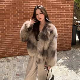 “维多利亚”年轻款狐狸毛皮草外套女小个子领短款冬季毛毛