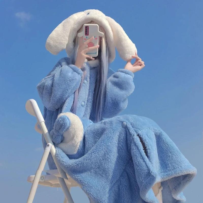卡通睡袍可爱玉桂狗草莓熊睡衣女秋冬珊瑚绒加厚长款开衫连帽睡袍|undefined