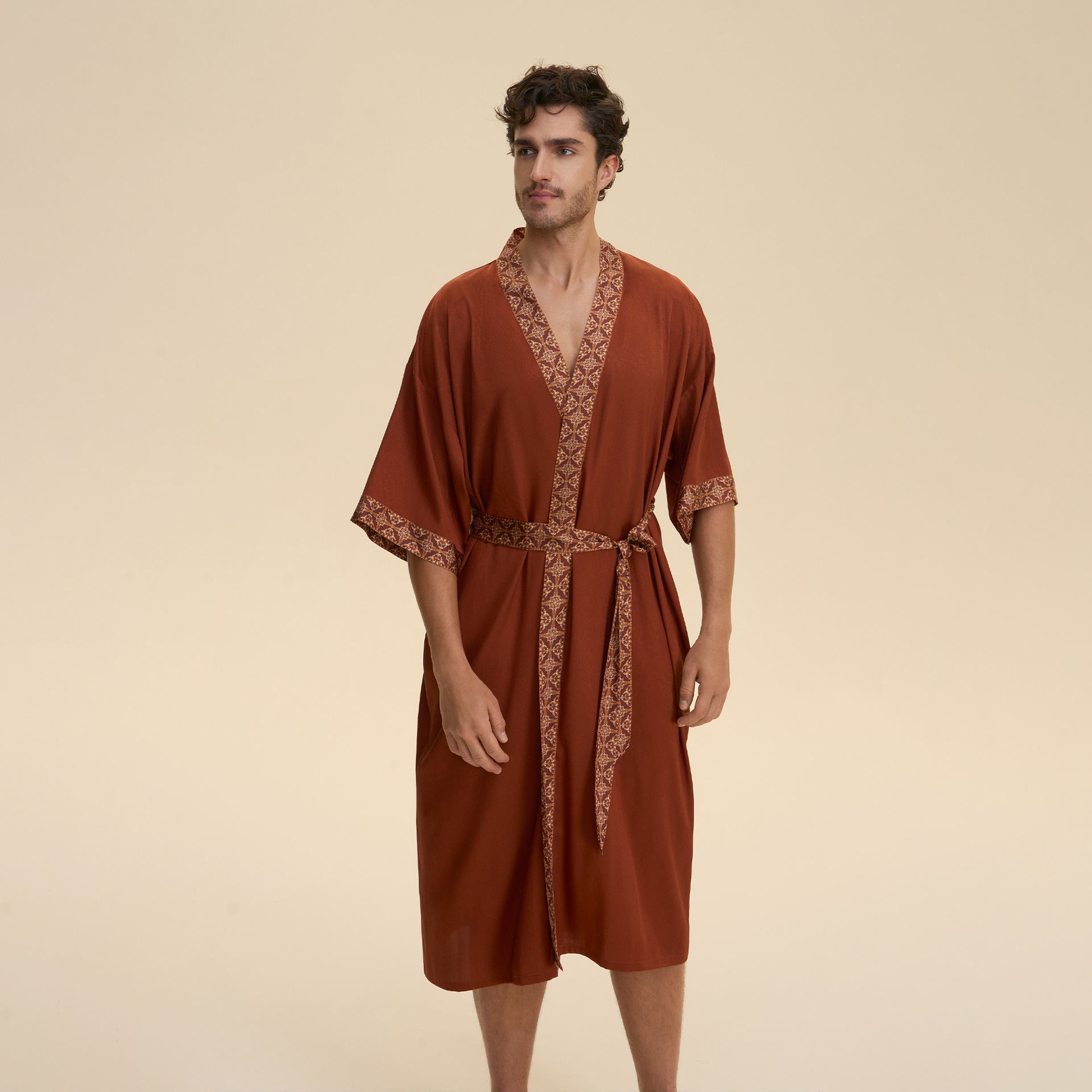 Europa y los Estados Unidos comercio exterior transfronterizo nuevo pijama satén pijama de mangas largas pijama pantalones cortos conjunto de ropa de hogar 3993 + 3994