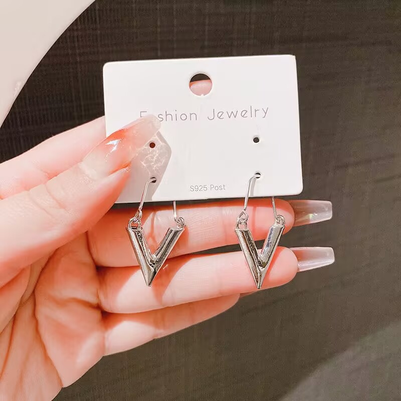 ec57d85919a4877b505076f2bcbf56